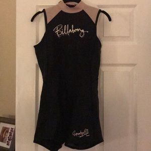 Size 8 shorty wetsuit billabong